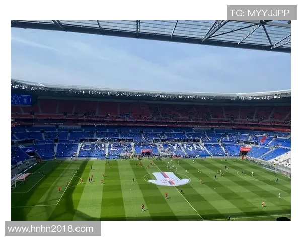 汇聚世界足球巨星原声回放展现绿茵场上最真实的激情瞬间